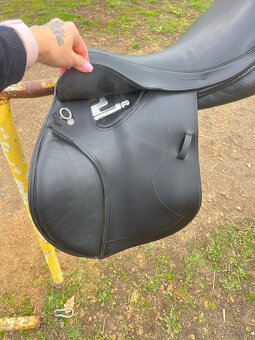 Skokové sedlo kentaur Naxos vlna 17 1/2, komora 2 - 6