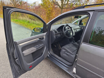 Volkswagen Touran, 1.9 TDi 77kW, 7 míst - 6
