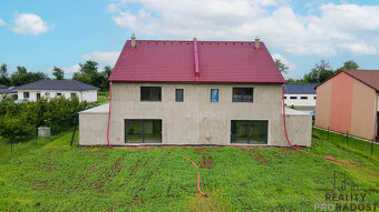 Prodej rodinného domu 4+kk, s garáží, pozemkem 608 m2, Medlo - 6