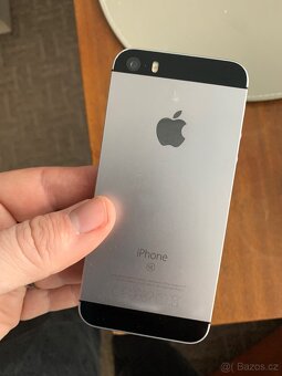 iPhone SE 32gb nová baterie - 6