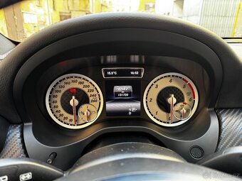Mercedes-Benz A180d AMG sportpaket 2015 - 6