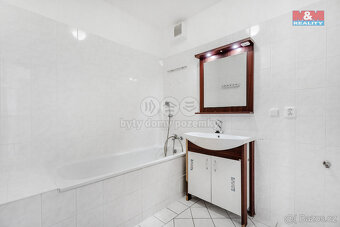 Prodej bytu 2+1, 63 m², Chlumec, ul. Stradovská - 6
