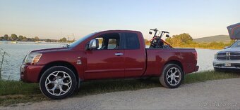 NISSAN TITAN 5.6 V8 REDNECK EDITION - 6