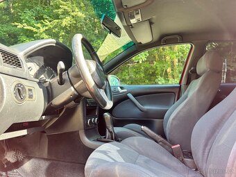 Škoda Octavia 1.9TDi RS paket, rok 2010 - 6