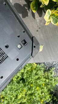 "pancéřový" Extreme Tablet s Windows - Dell 7202 - 6