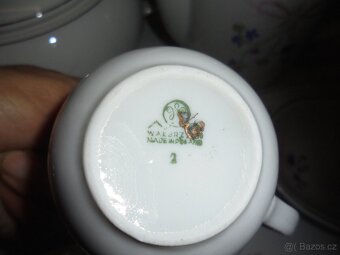 Prodám porcelánový set zn.walbrzych - 6