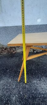 Konferenční stolek - 6