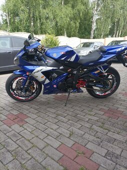 Prodám Yamaha R1 - 6