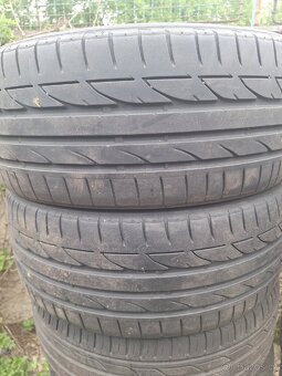 235/40/19 letní pneu - 6