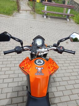 KTM duke 125 2012 - 6