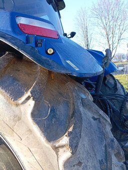 Traktor New Holland T7 270 - 6