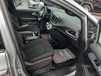 Chrysler Pacifica 3,6L SPORT, ALU 20'', panorama, 66.000 K - 6