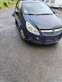 Opel Corsa D 1.0 2009 - 6