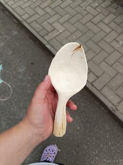 Dřevěné ručně vyřezávané dekorace - 6