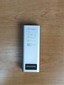 Ubiquiti CloudKey 2 - 6