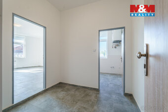 Pronájem bytu 1+kk, 40 m², Sokolov, ul. Nádražní - 6