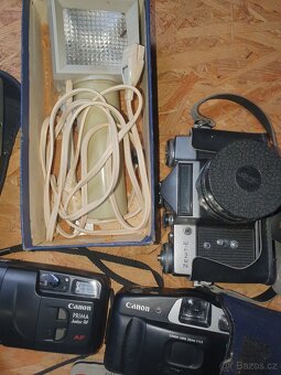Stare fotoaparaty plus dva kusy ZENITH E. - 6