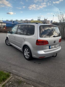 VW TOURAN DSG R.V. 2014 1.6 77KW - 6