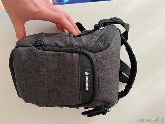 Prodám Canon EOS R50 + tři objektivy– stav jako nový - 6