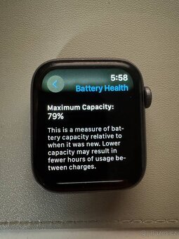 Apple Watch Series 4 44mm - 6