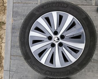 ALU kola Škoda Superb 3 + letní pneu - 6