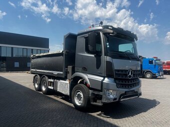 Mercedes-Benz Arocs 3343 6x4 / Kombinace tahač + sklápěč - 6