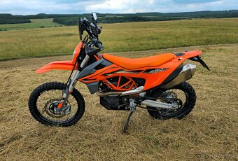 KTM 690 Enduro R (1/2024) - 6
