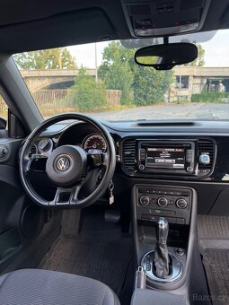 Volkswagen Beetle 2.0 TDI-DSG, rok 2013 is - 6