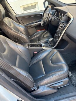 Volvo XC60, 4x4, 120kW,R-Design,06/2013, 1.majitel - 6