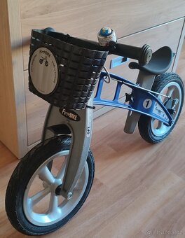 Dětské odrážedlo First Bike - 6