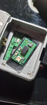 Yaesu VX-7R vč příslušenství. - 6