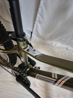 Dětské horské kolo Superior F.L.Y. 20 Matte Olive v záruce - 6