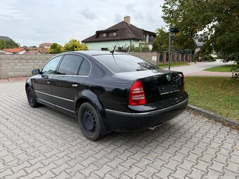 Škoda Superb 2.8 V6 EDICE 100 - náhradní díly - 6