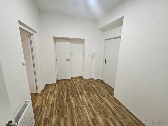 Pronájem bytu v centru Liberce 65m2 - 6