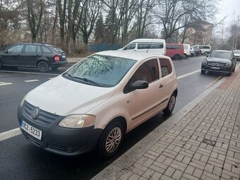 VOLKSWAGEN  FOX - 6