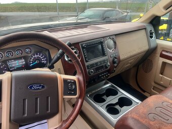Ford F-250 Power stroke - 6