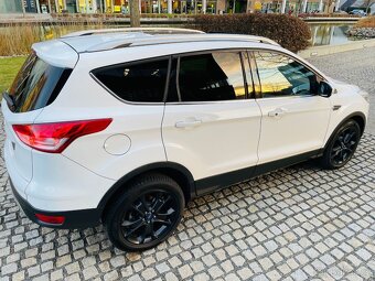 Ford Kuga 2.0TDCi 4x4 AUT 120KW VÝHŘEV KAMERA LED SERVISKA - 6
