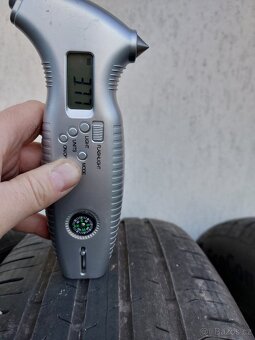 Pneumatiky Continental 215/65 R17 - 6