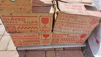 RETRO DLAŽBA / OBKLAD - 6