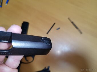 Pistole Ruger LC9 - 6