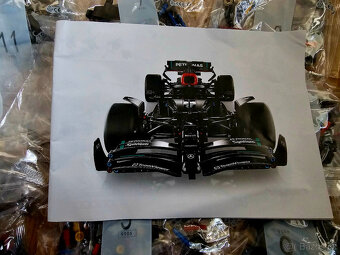 Stavebnice Mercedes-AMG F1 W14 E– plně kompat. s LEGO 42171 - 6
