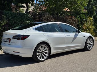 Tesla 3 Long Range Dual Motor, 3/2020, 350kW (476 koní) - 6