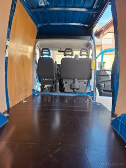 Iveco Daily - 7 míst       798000,-- Kč - 6