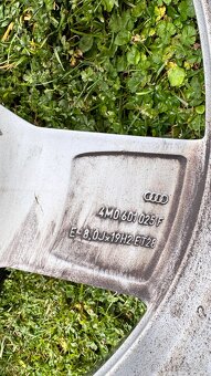 255/55/19 ET28 zimní Audi - 6