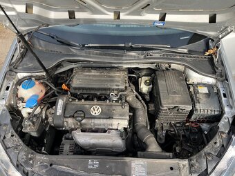 Volkswagen Golf 6 - 6