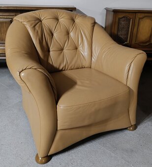 Kožená sedací souprava 3+1+1+ taburet. - 6