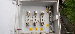 krabičky pojistkově skříně a elektroměrová skřín - 6