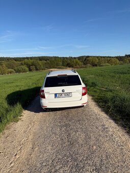 Škoda Superb combi II 2.0 tdi 125kw 12/2013 274tis - 6