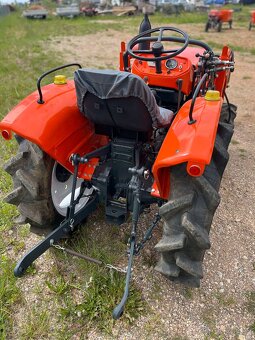 Prodám Kubota L1500 4x4 s originálním nakladačem - 6