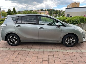 Toyota Verso 1.8 benzin r.v. 05/2013 - 6